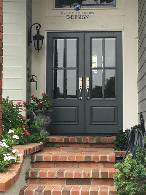 are exterior doors painted or primed from the factory